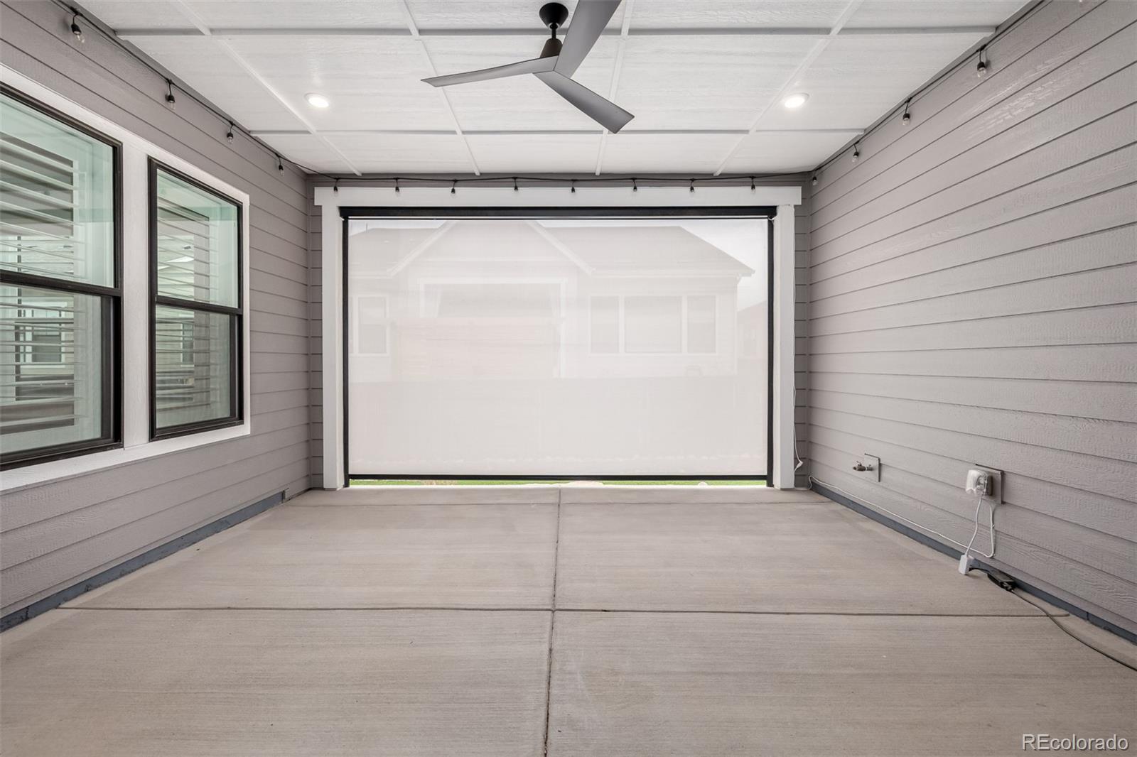 11412 Autumn Moon Street