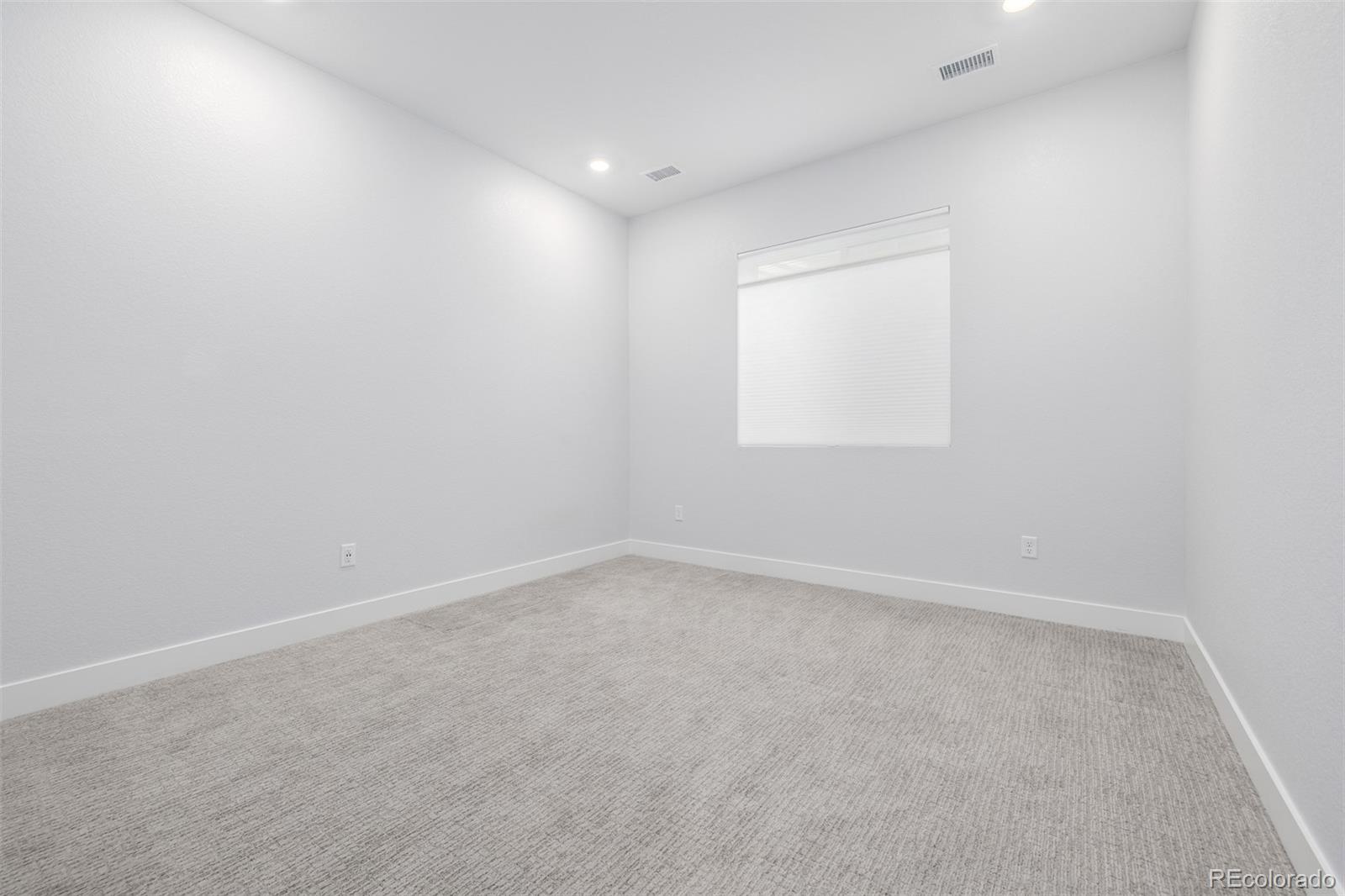 11412 Autumn Moon Street