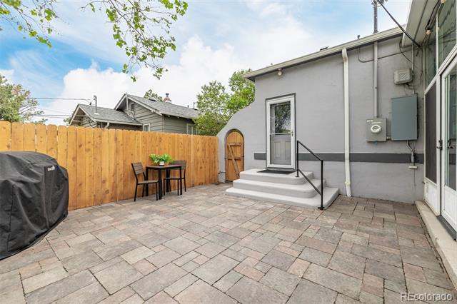 4824 Lowell Boulevard