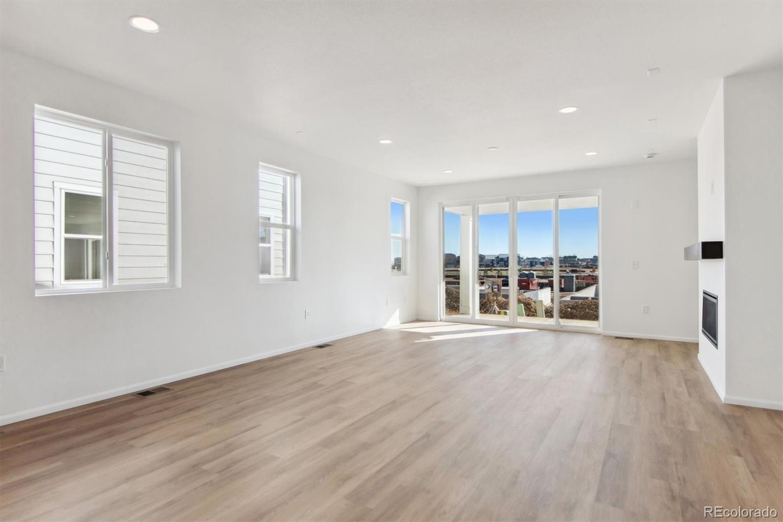 4558 Boone Circle