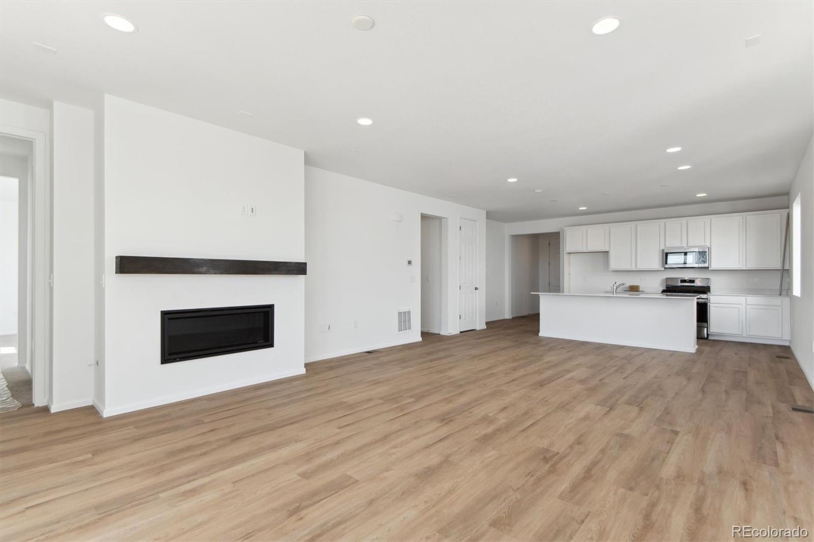 4558 Boone Circle