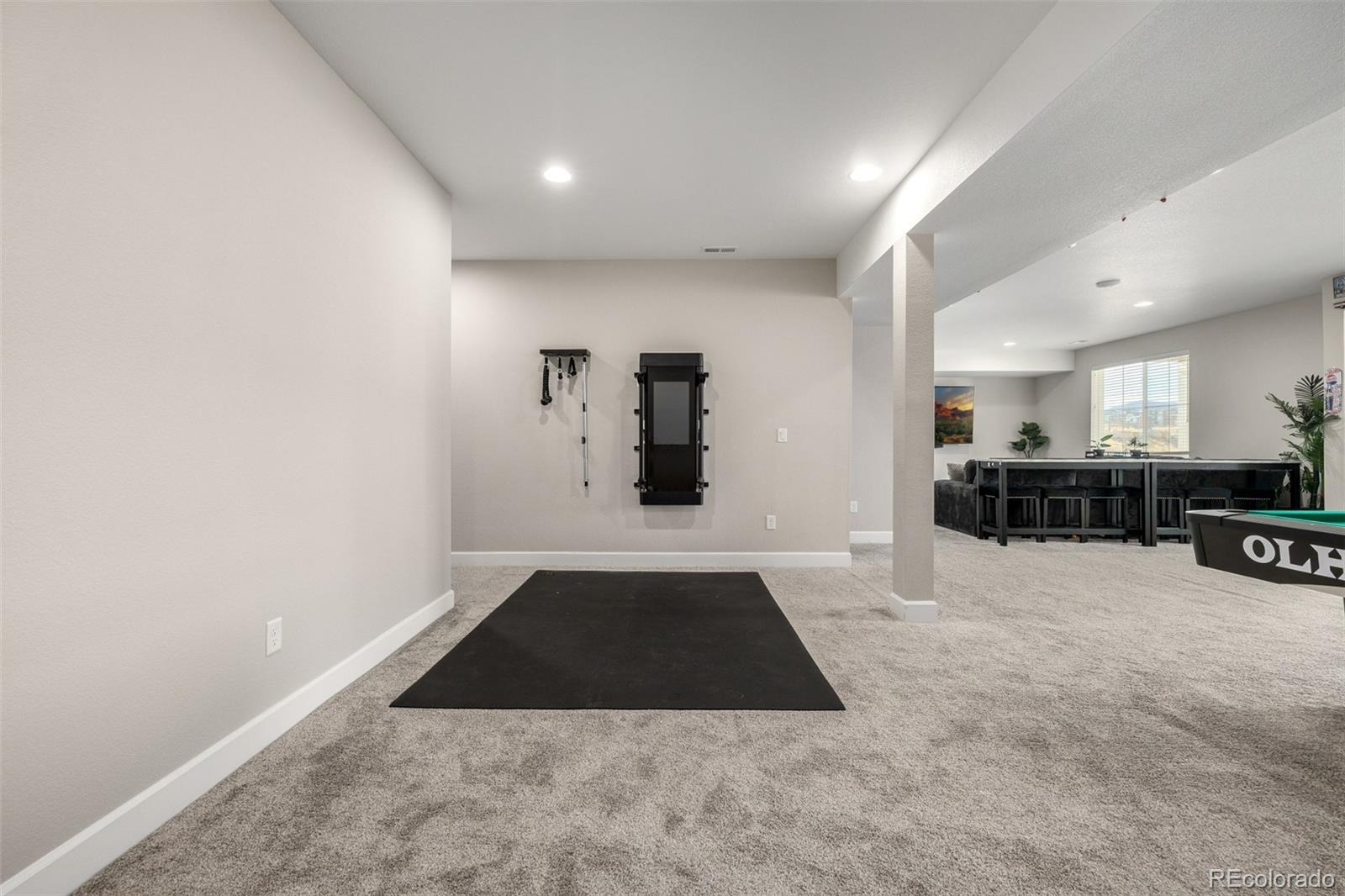 9021 Swan River Street