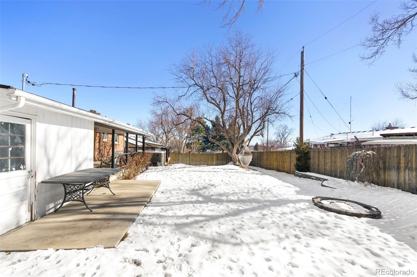 12390 W Carolina Drive