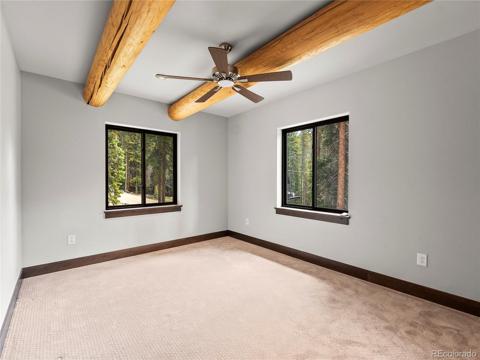 433 97 Circle