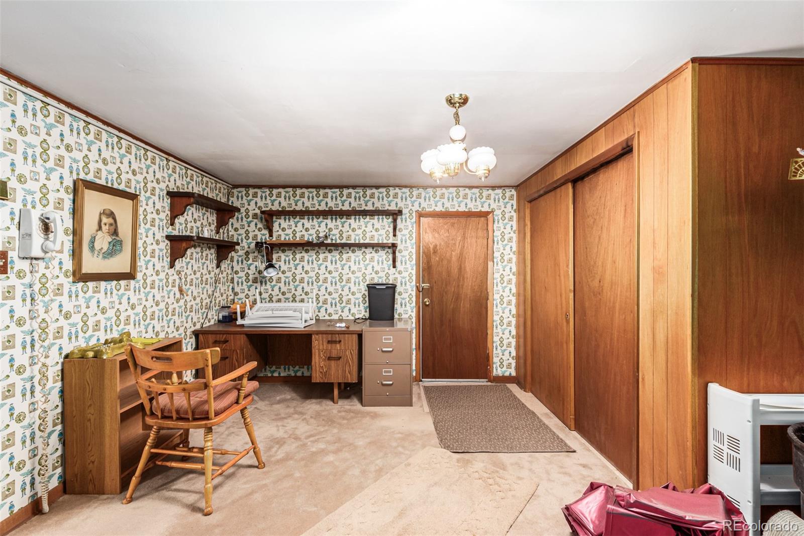 6347 W 61st Place