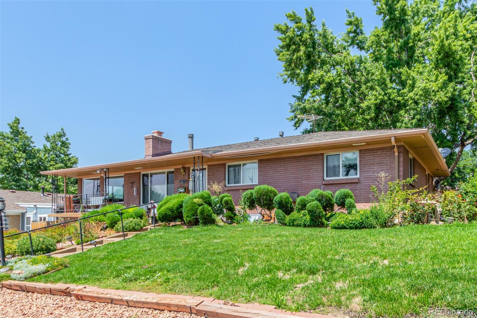 6347 W 61st Place
