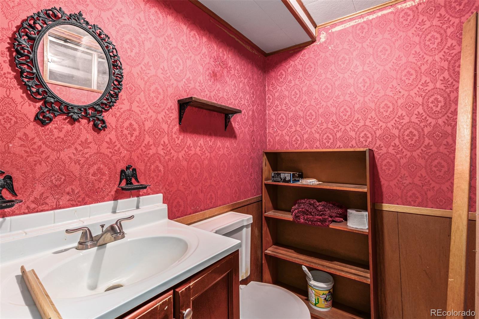 6347 W 61st Place