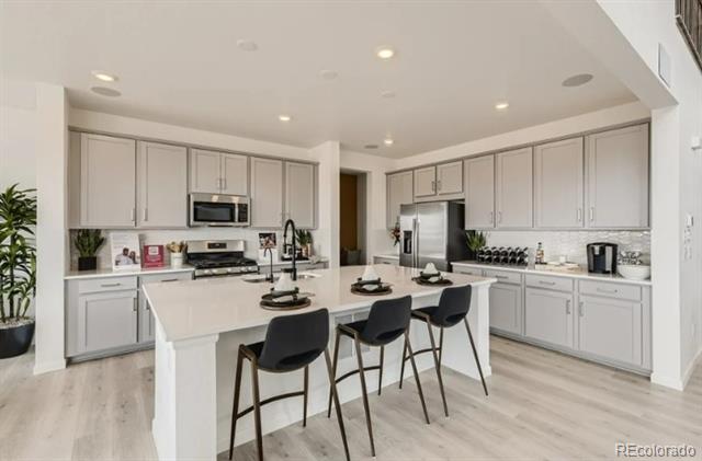 16598 W 92nd Place