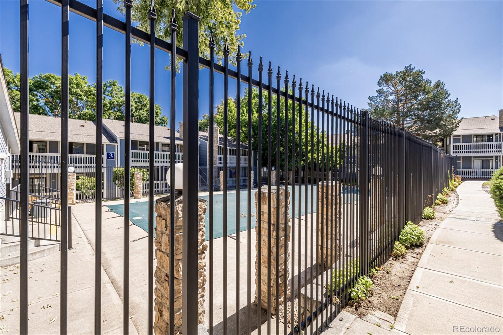8335 Fairmount Drive Unit: 4-102