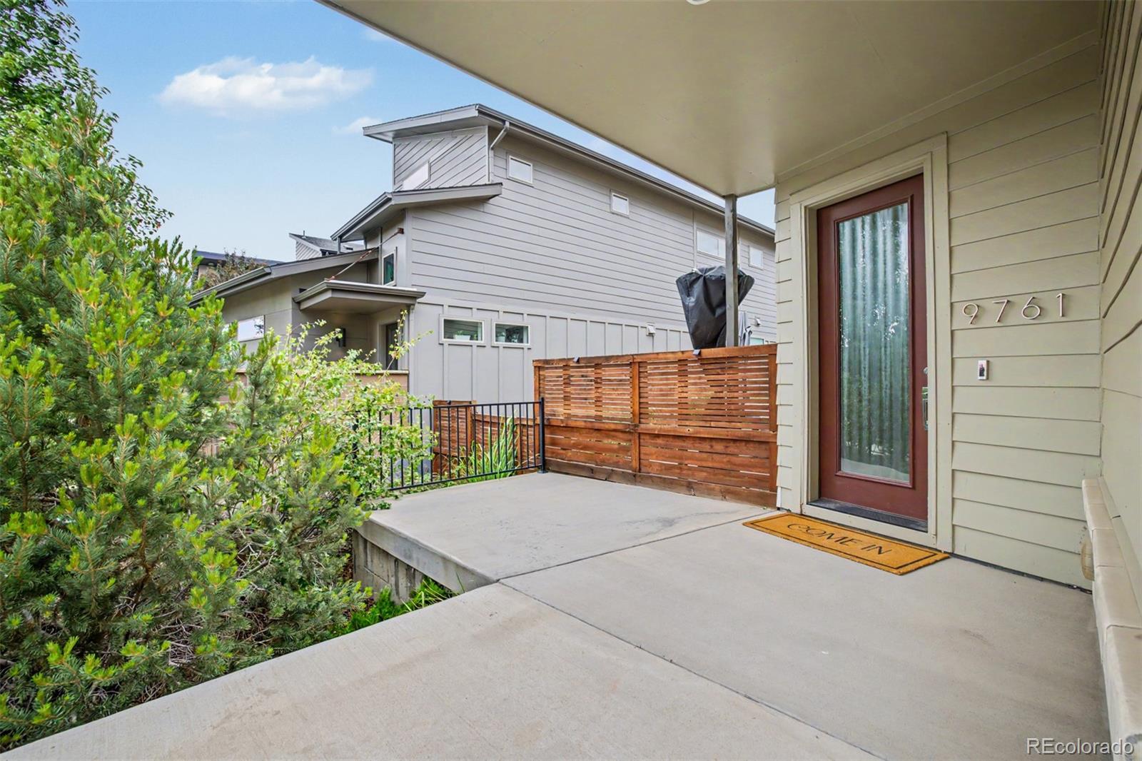 9761 Taylor River-R Circle