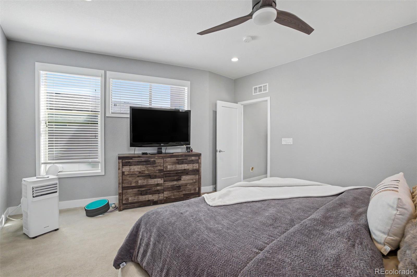 9761 Taylor River-R Circle
