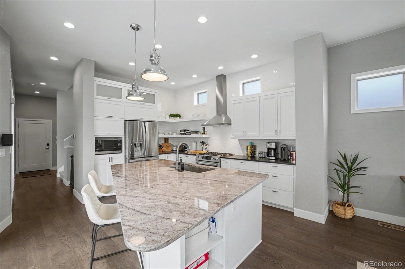 9761 Taylor River-R Circle