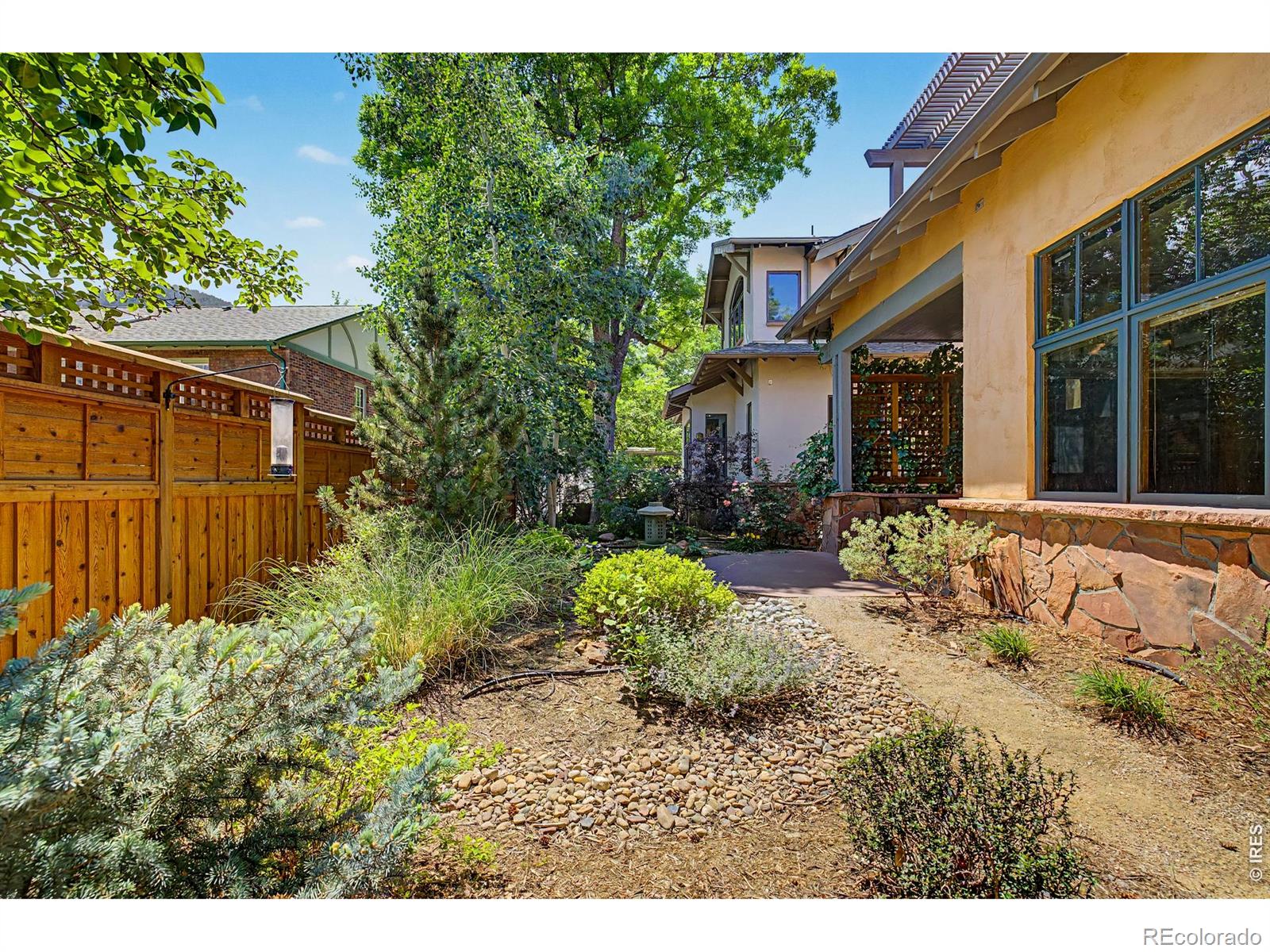610 Streamside Lane