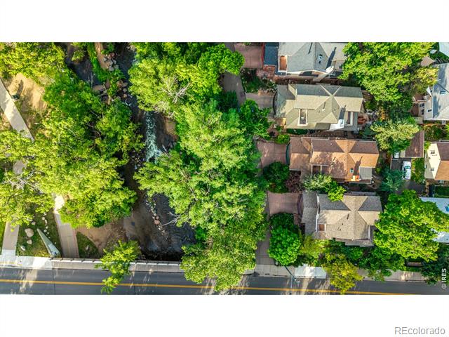 610 Streamside Lane