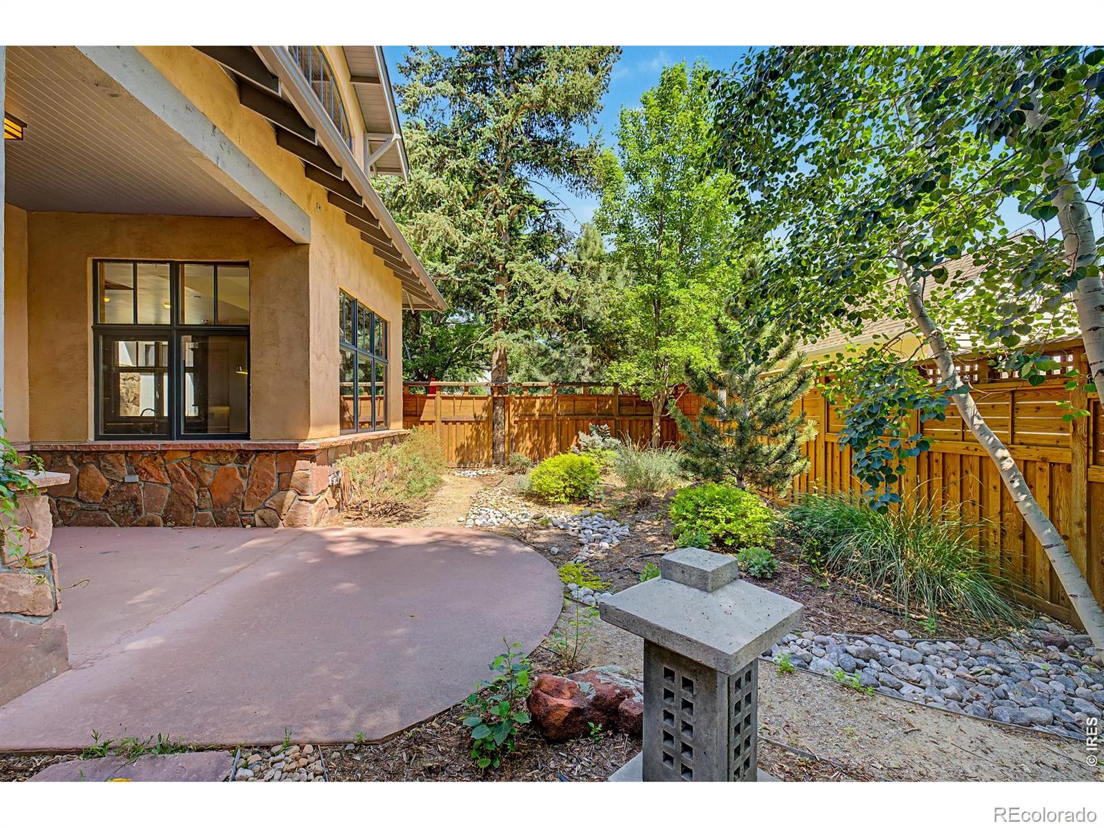 610 Streamside Lane