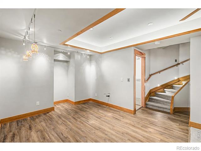 610 Streamside Lane
