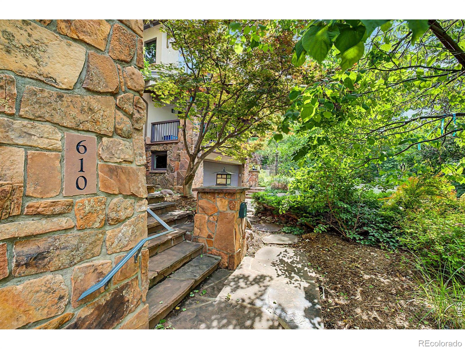 610 Streamside Lane
