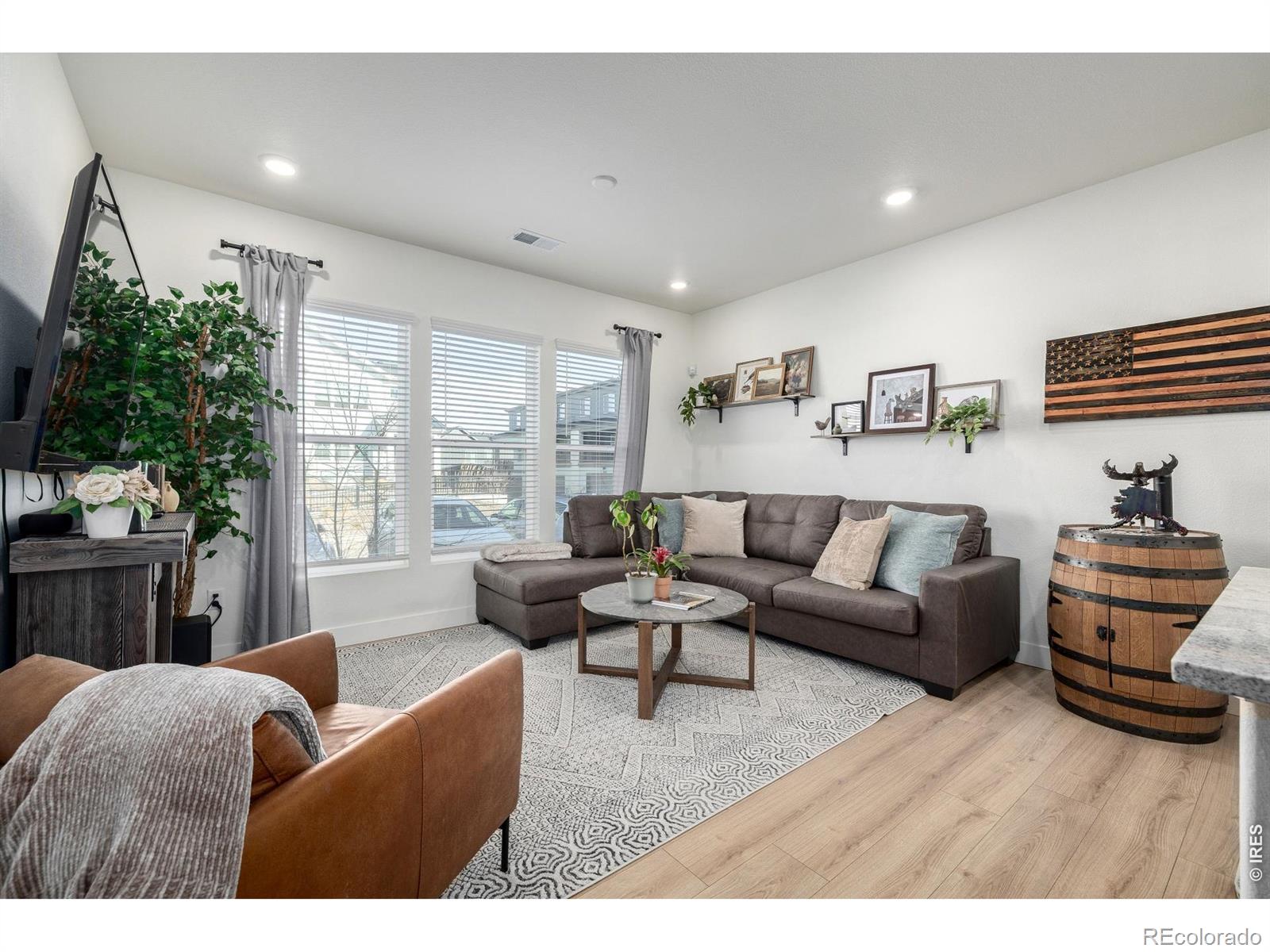 8863 Fraser River Loop