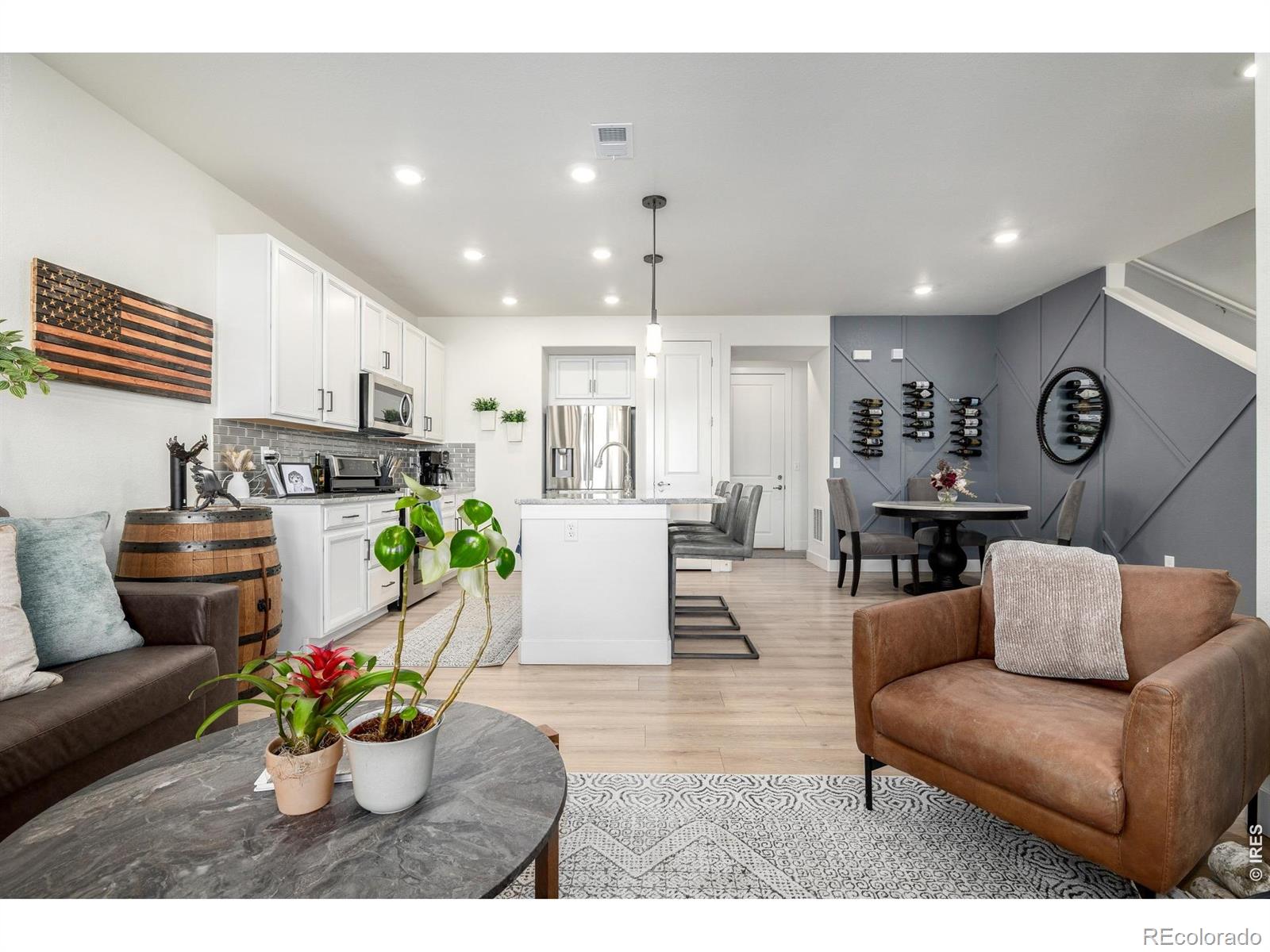 8863 Fraser River Loop