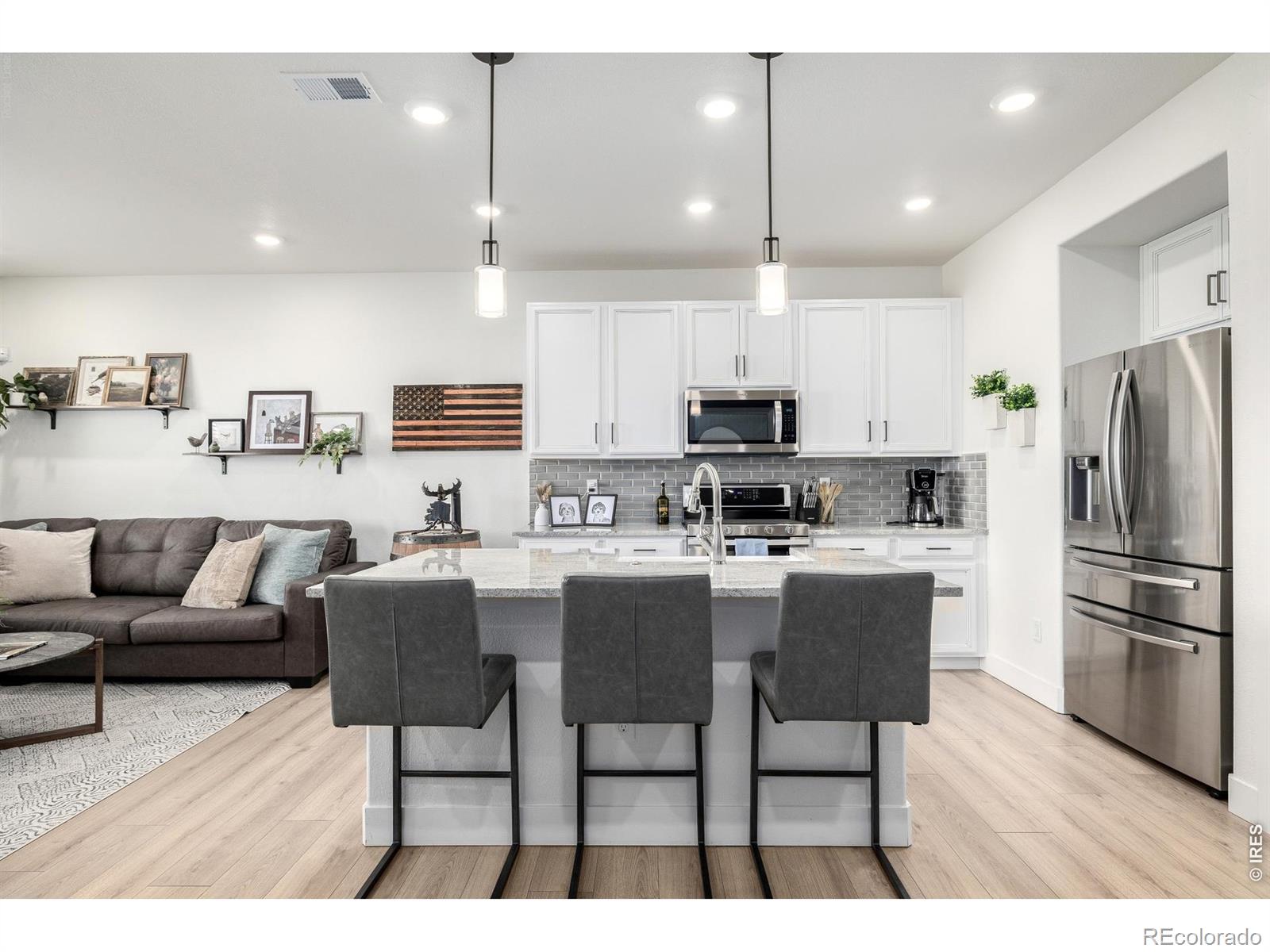 8863 Fraser River Loop