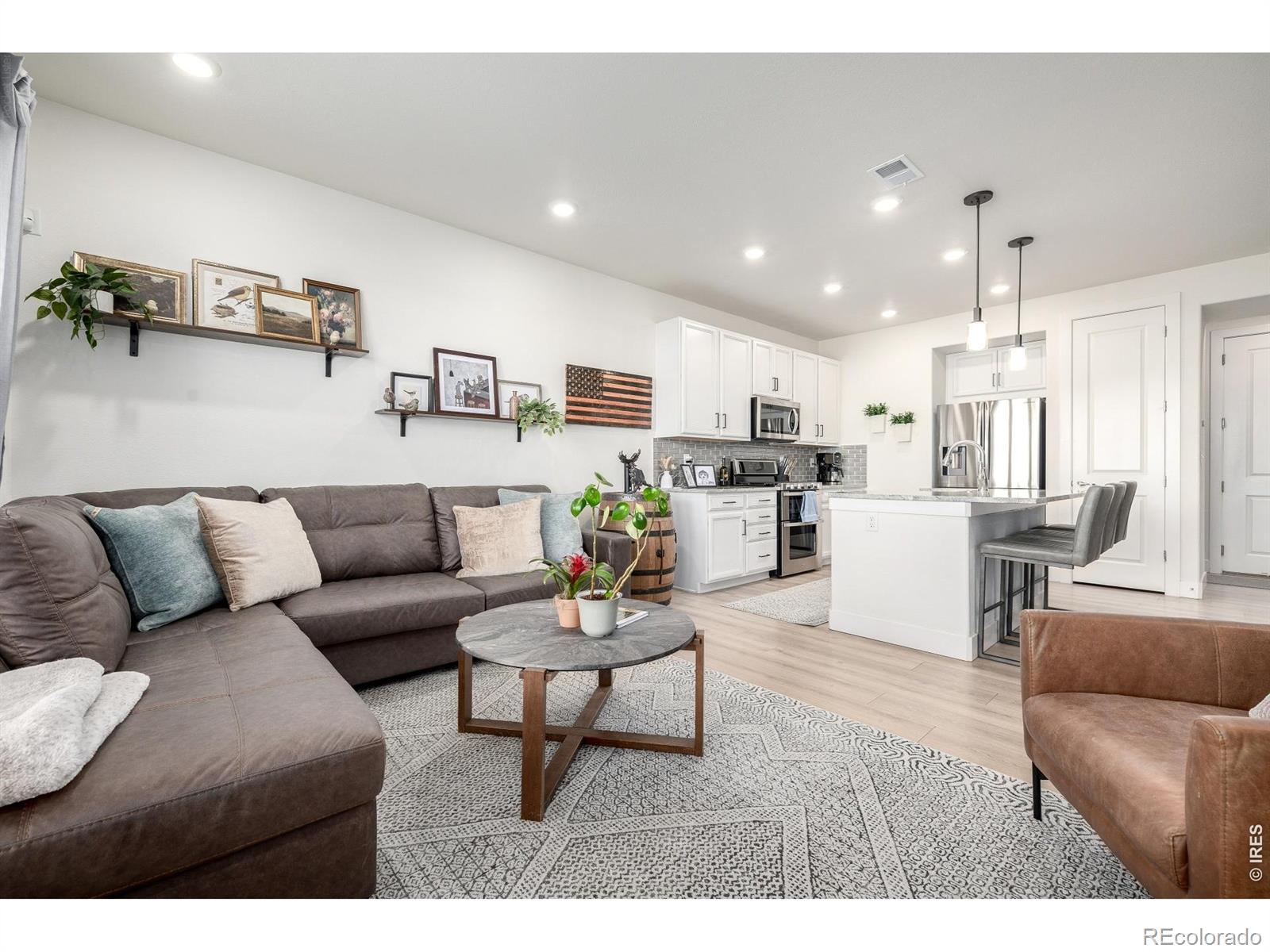 8863 Fraser River Loop