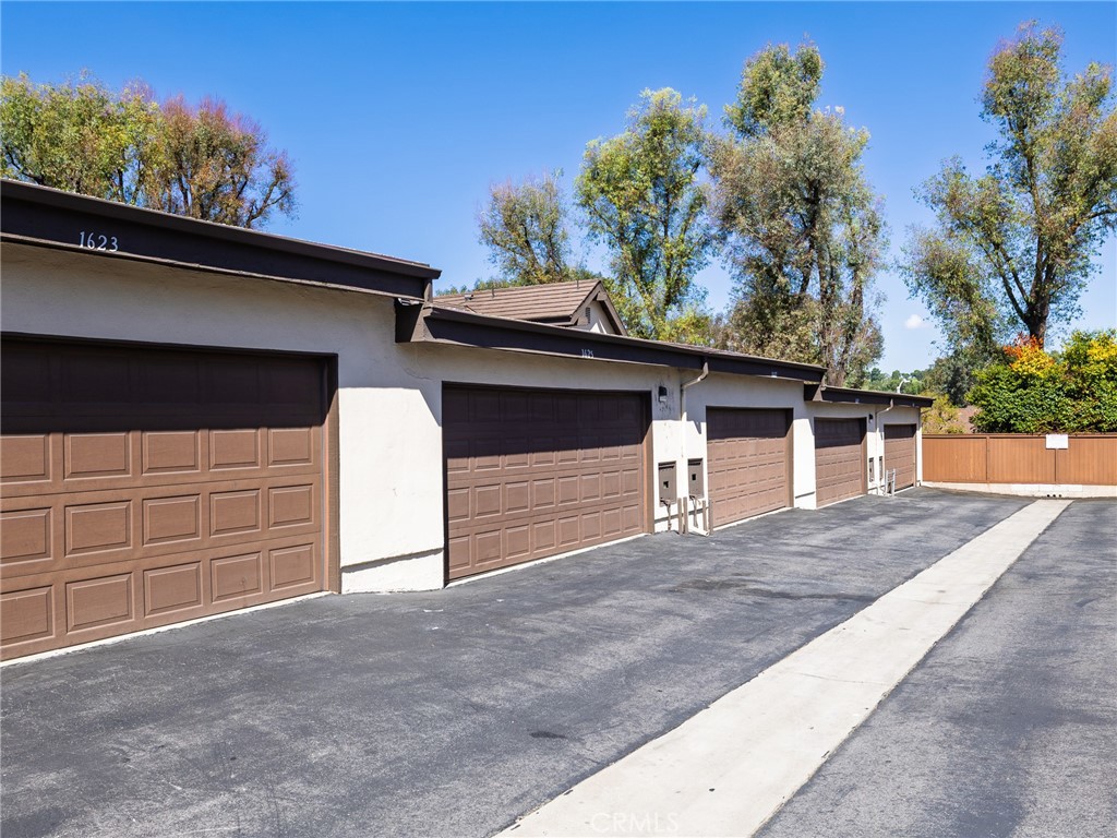 1625 Stonewood Court