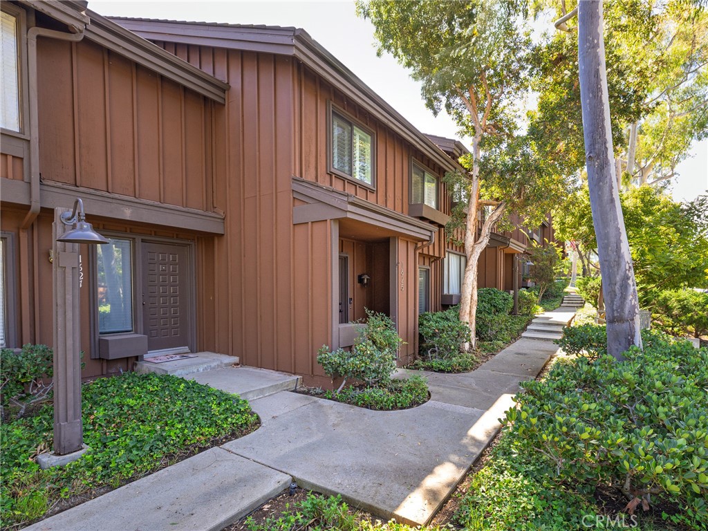 1625 Stonewood Court