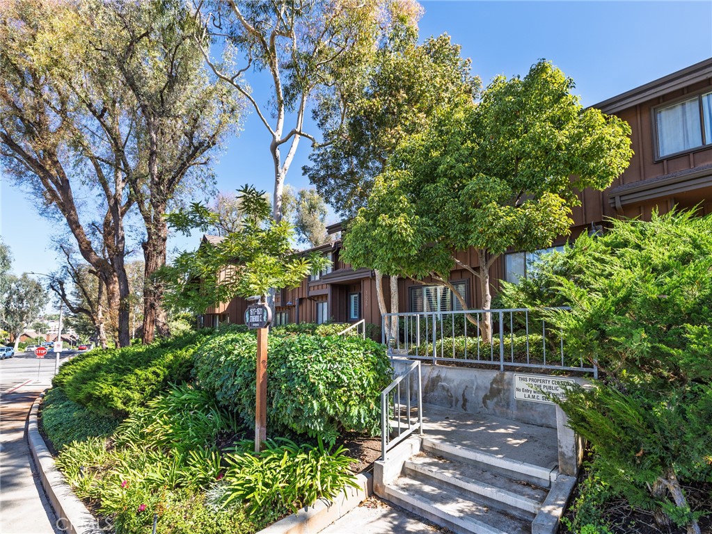 1625 Stonewood Court