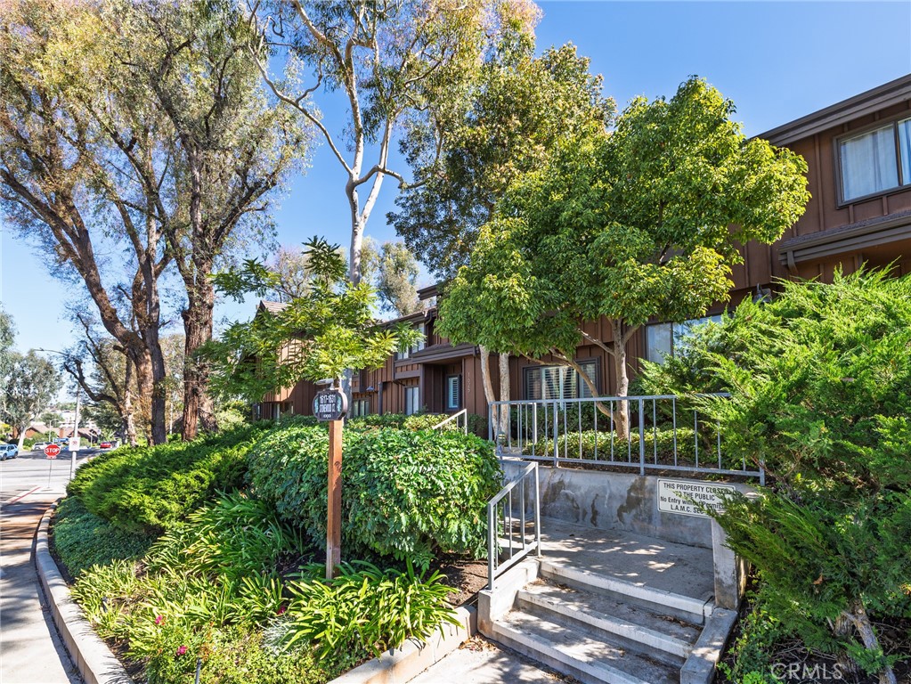 1625 Stonewood Court