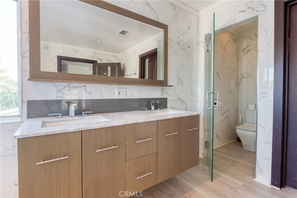 7796 Skyhill Drive