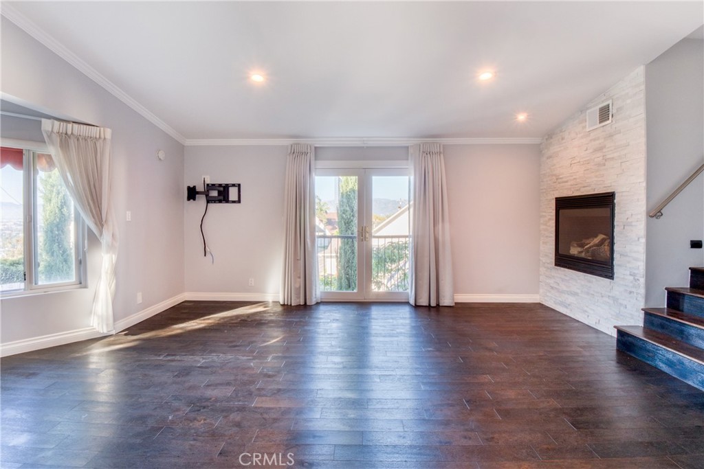7796 Skyhill Drive