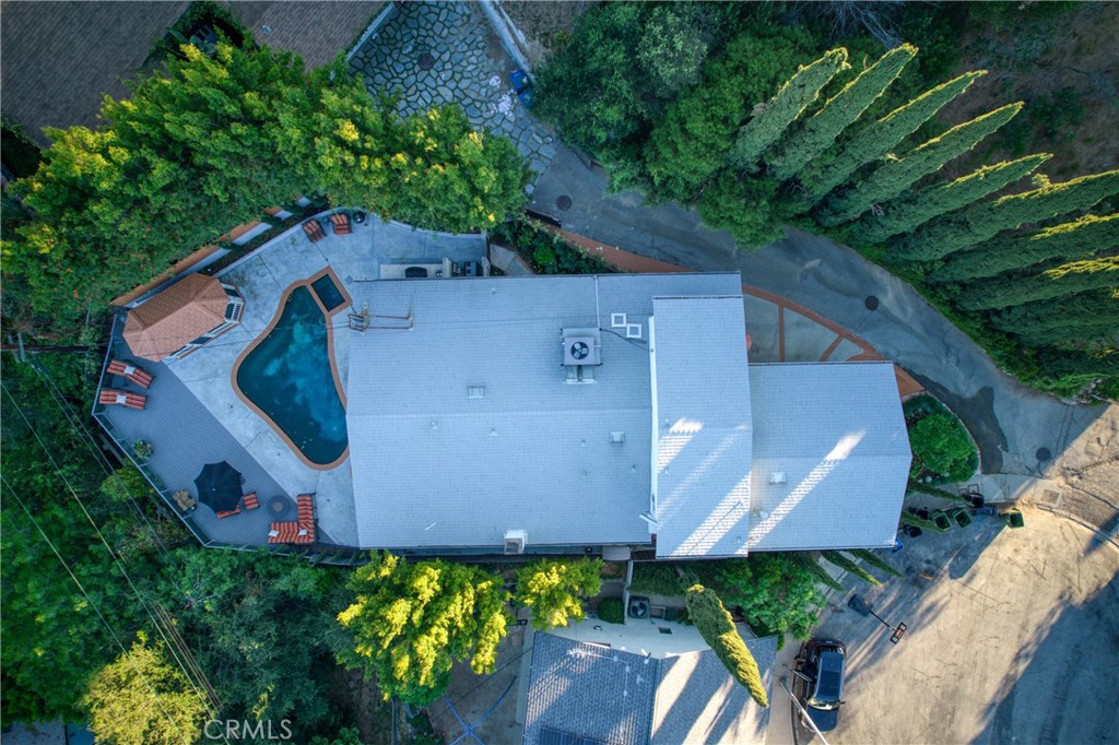 7796 Skyhill Drive