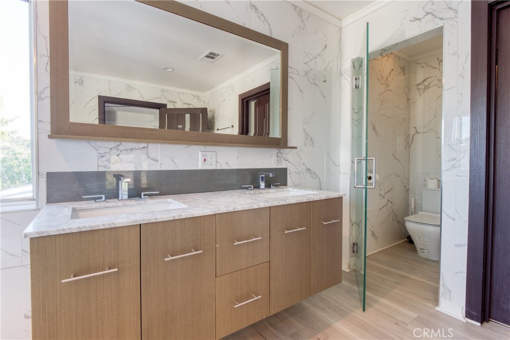 7796 Skyhill Drive