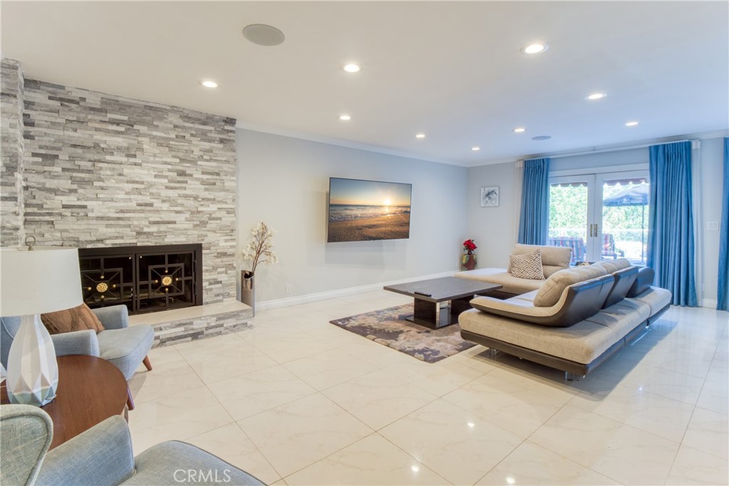 7796 Skyhill Drive