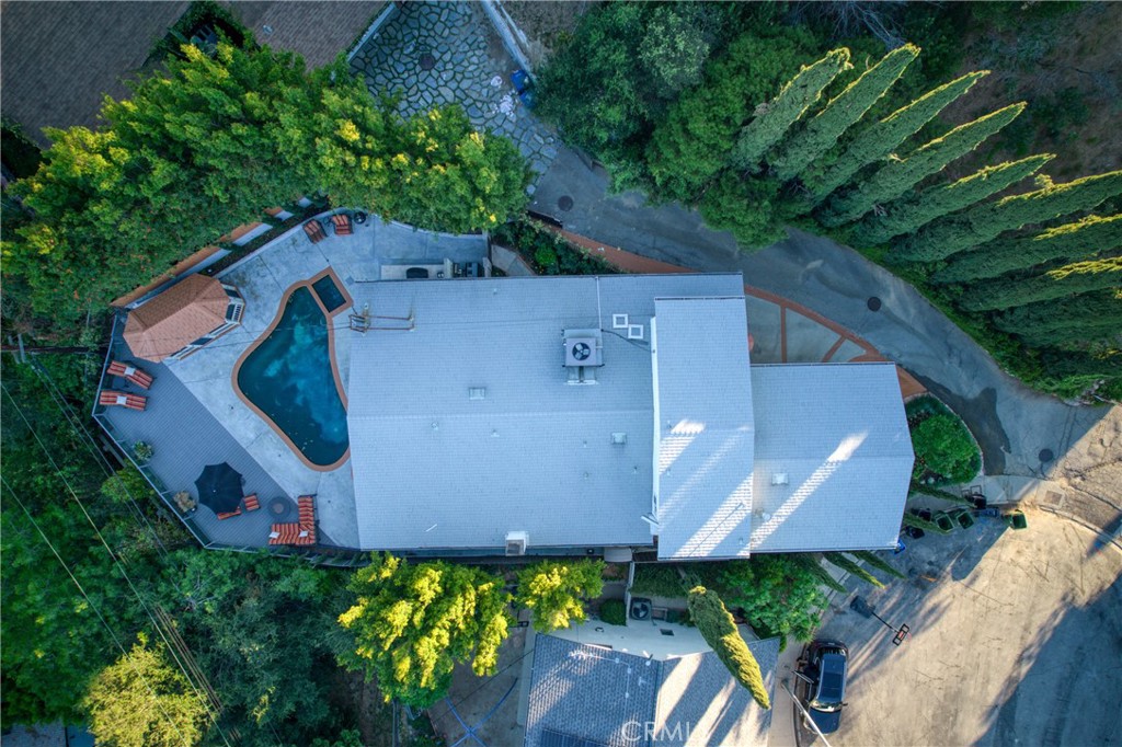 7796 Skyhill Drive