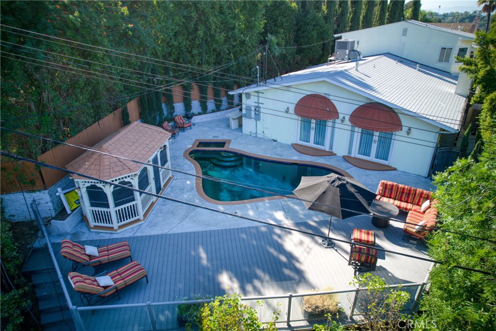 7796 Skyhill Drive