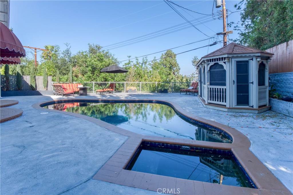 7796 Skyhill Drive
