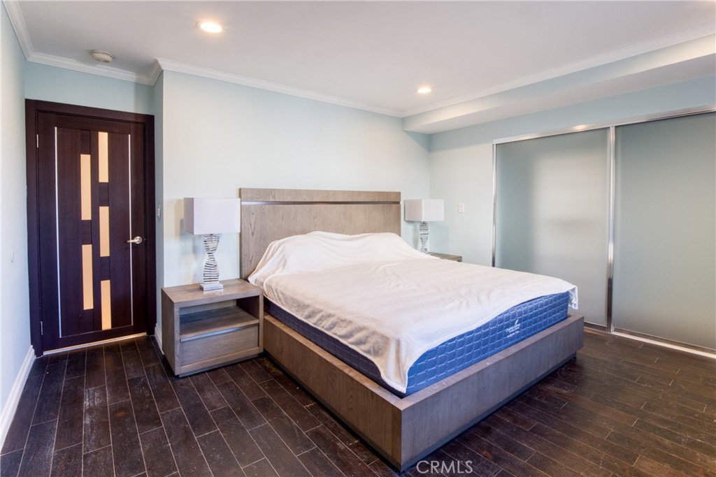 7796 Skyhill Drive