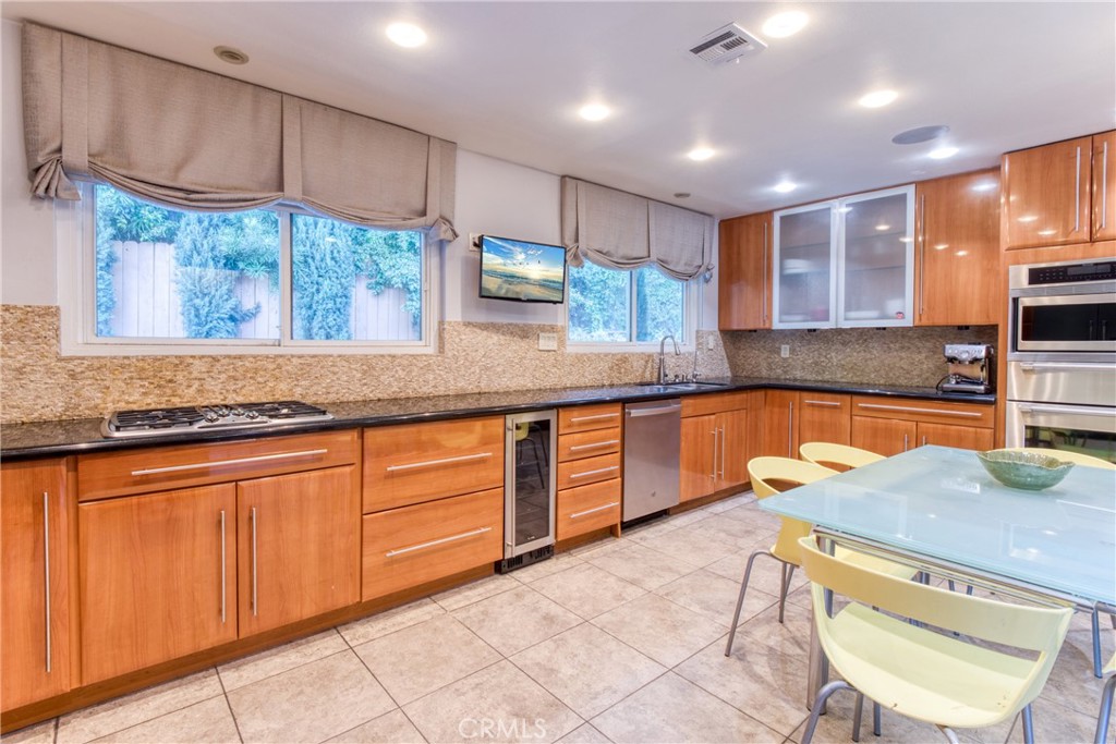 7796 Skyhill Drive