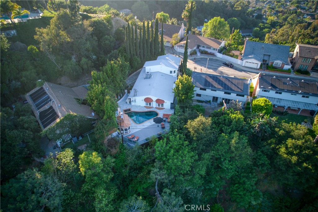 7796 Skyhill Drive