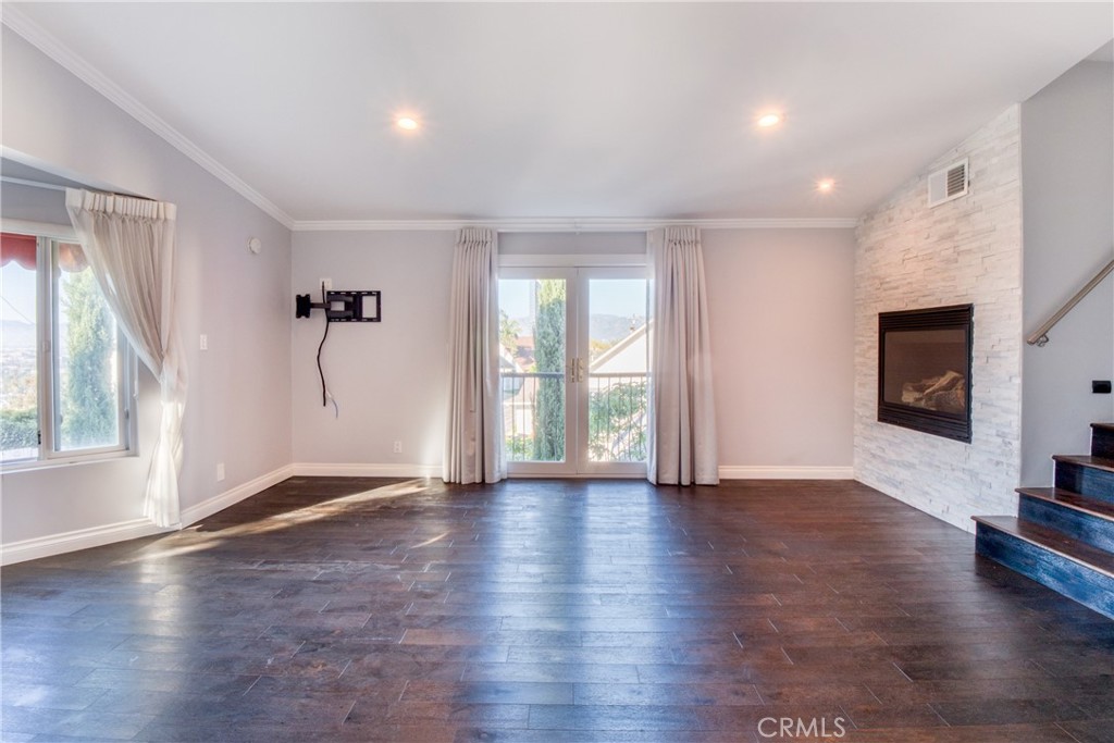 7794 Skyhill Drive