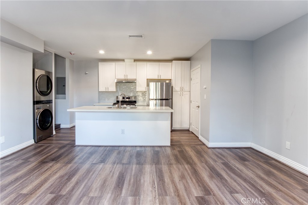 7794 Skyhill Drive