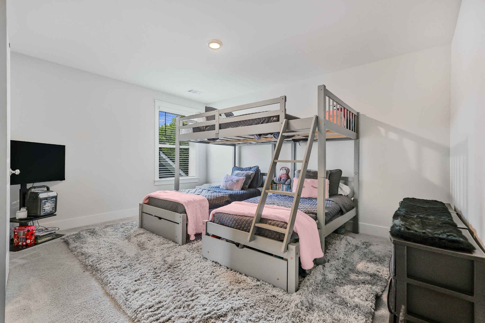 3230 Chatfield Dr