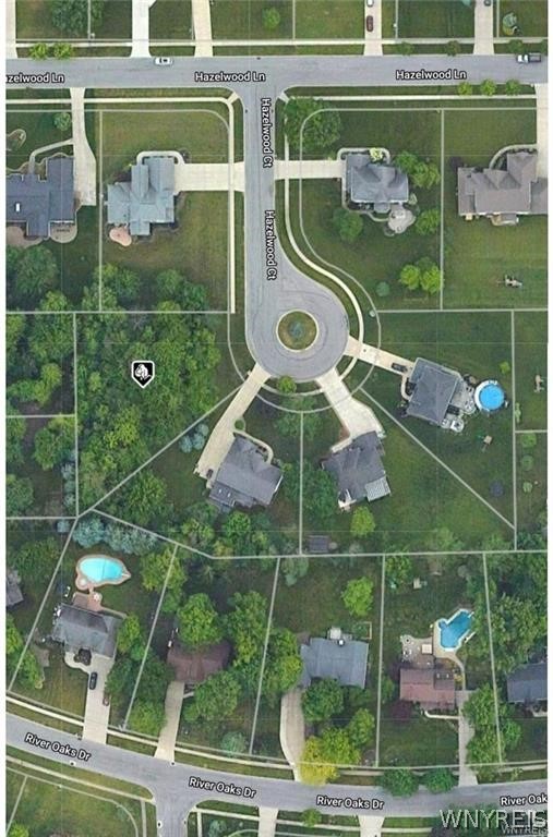 28 Hazelwood Court