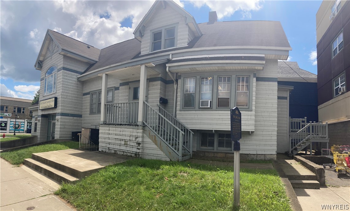 1645 Hertel Avenue