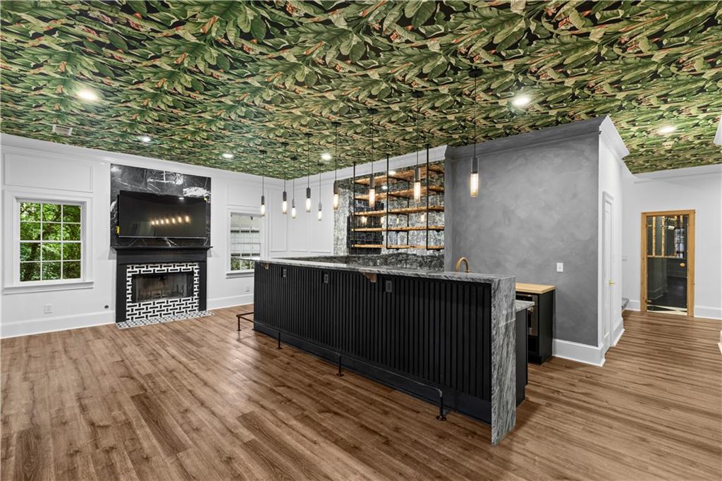 5390 Harrowood Lane