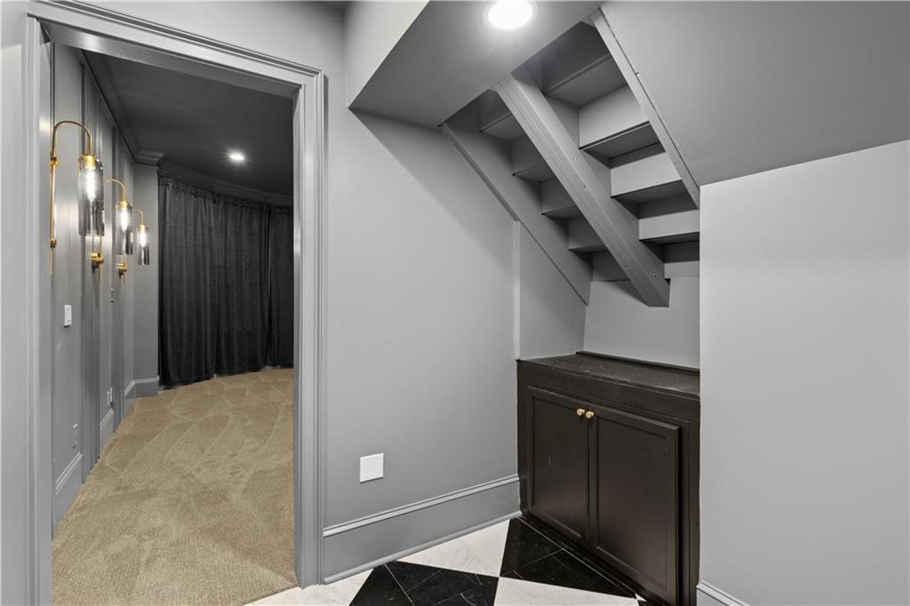 5390 Harrowood Lane