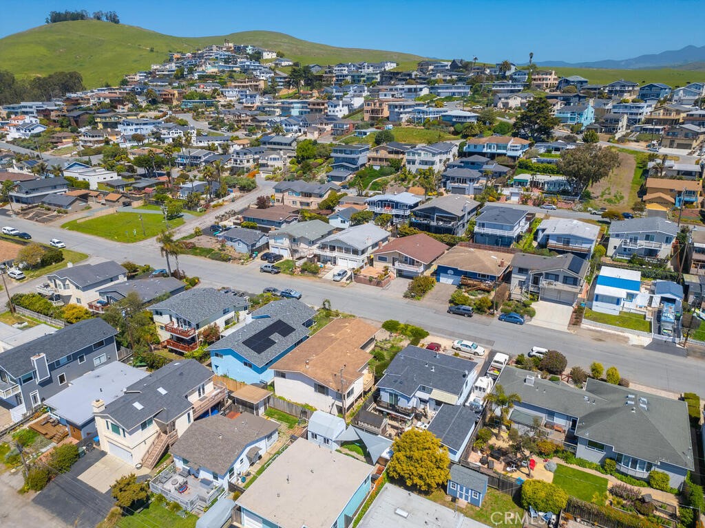 2455 Ironwood Avenue