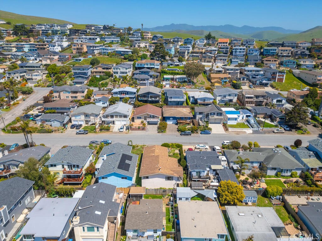 2455 Ironwood Avenue