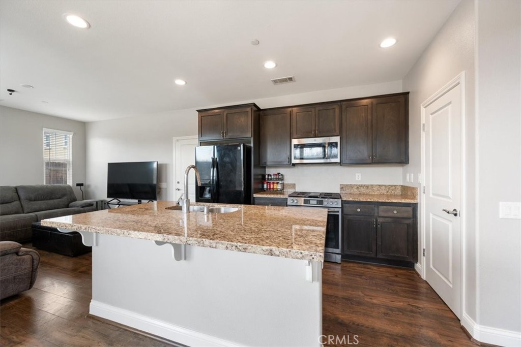1118 Fox Field Lane